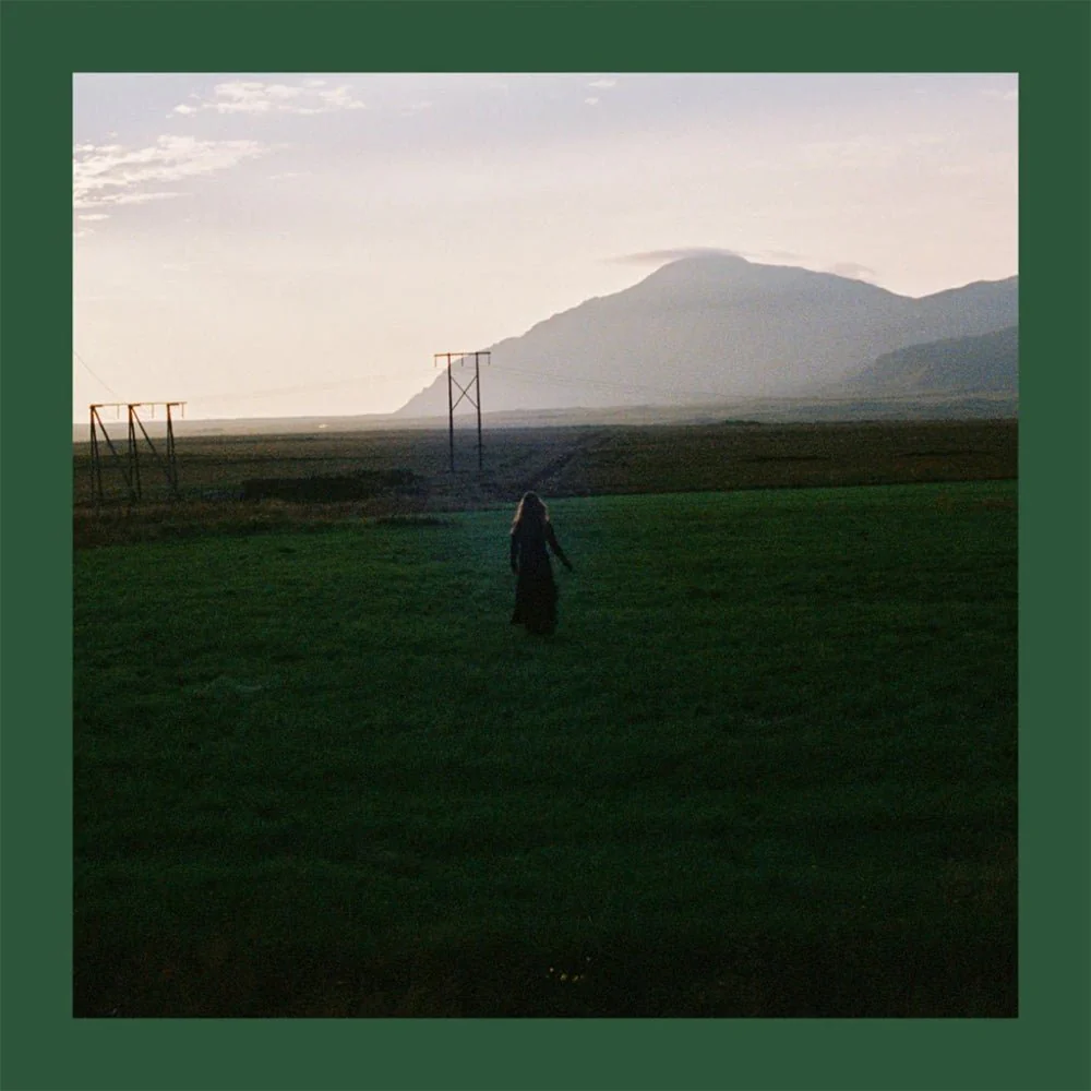 Julia - Image 2