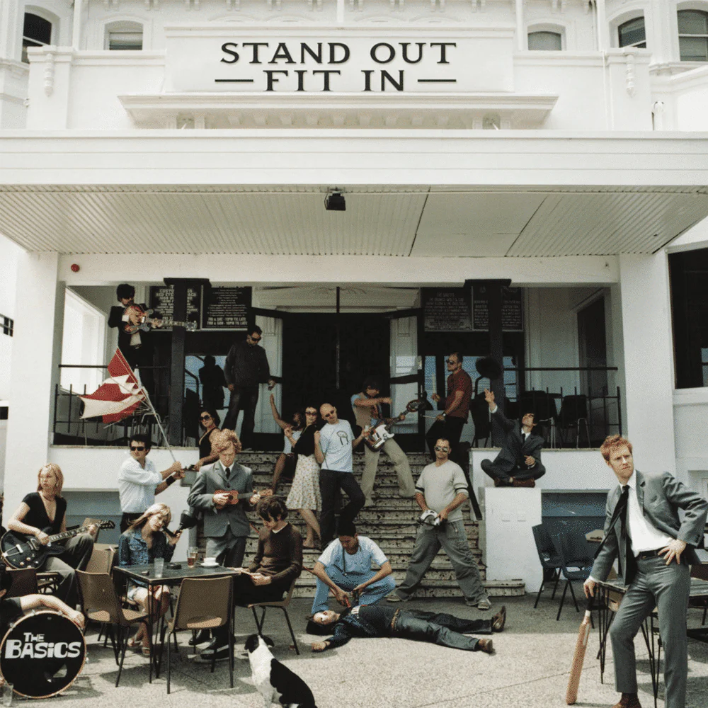 Stand Out / Fit In